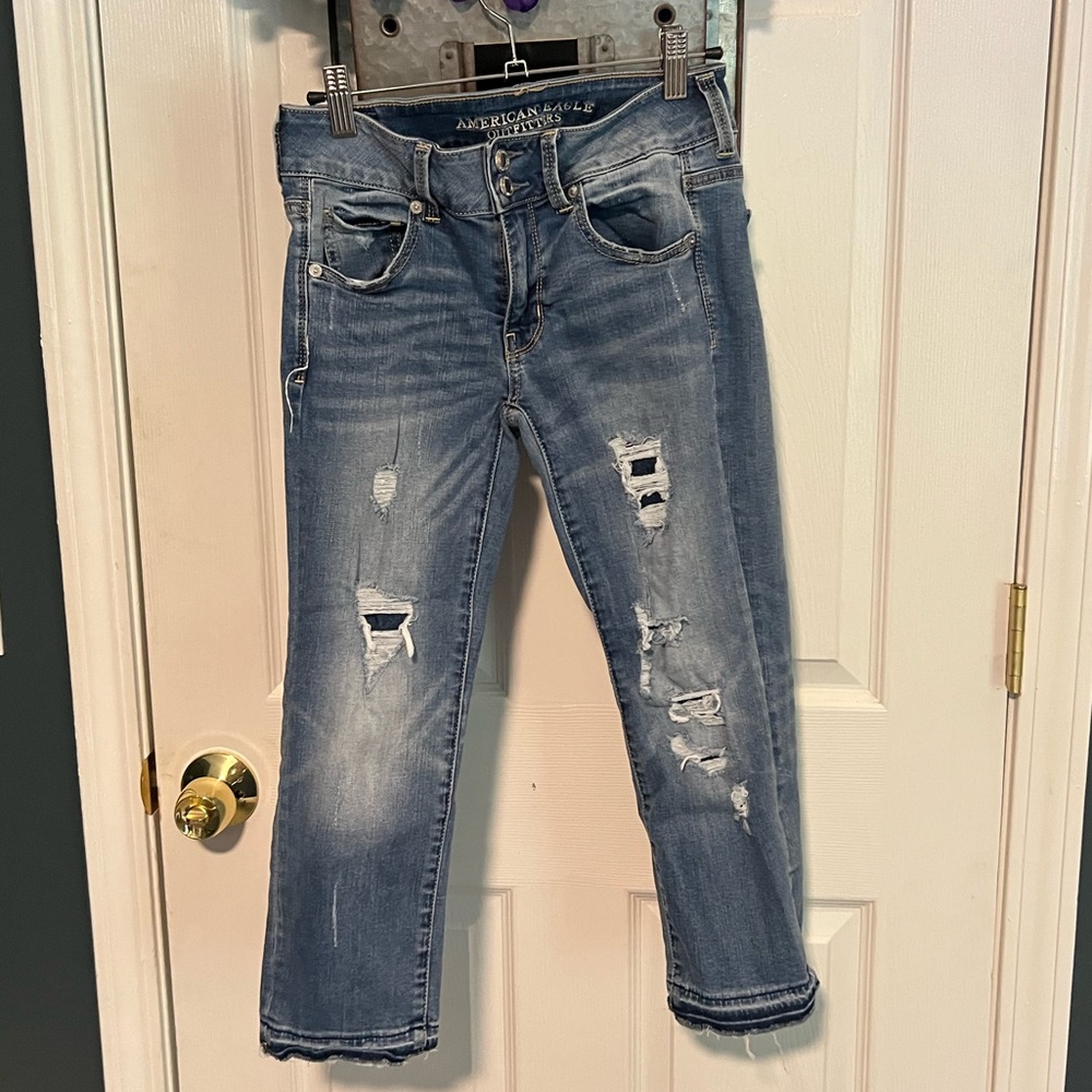 American Eagle Capri artist crop sz 4